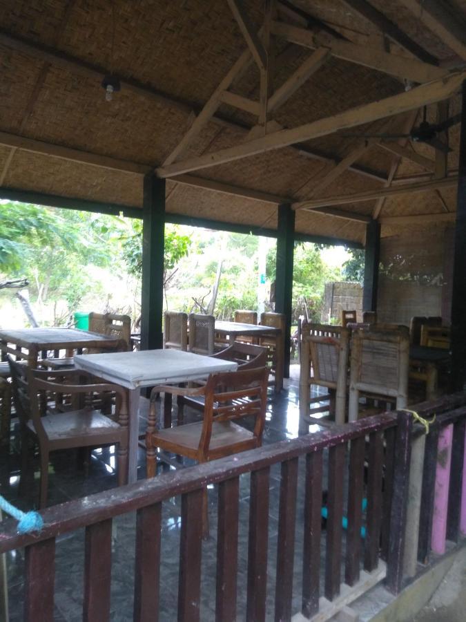 Family Bungalow ギリ島 エクステリア 写真