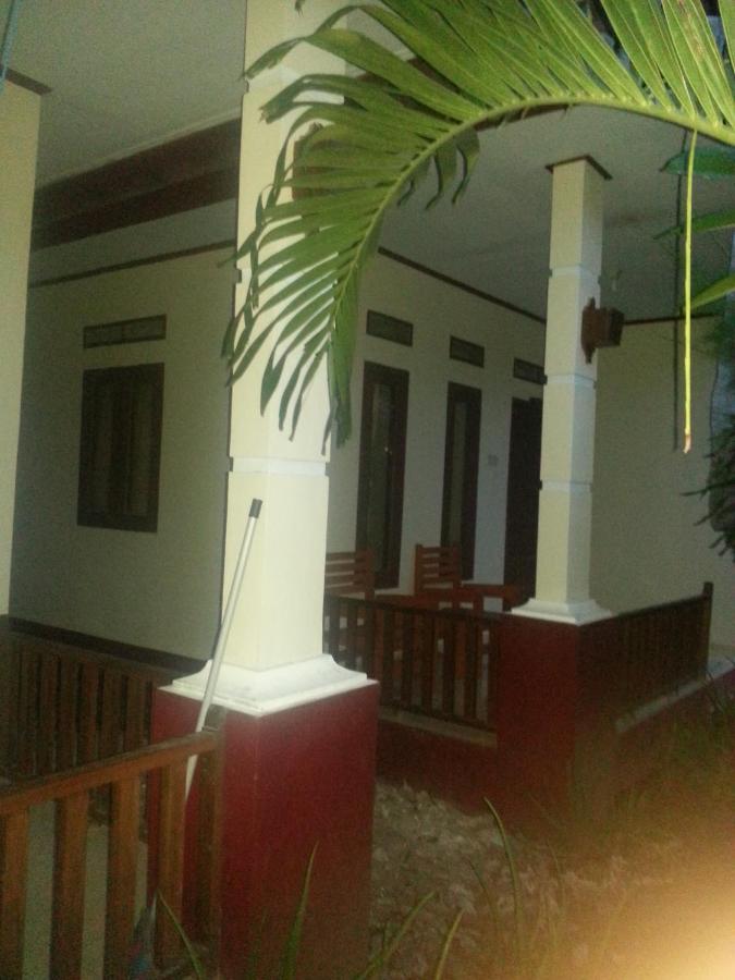 Family Bungalow ギリ島 エクステリア 写真