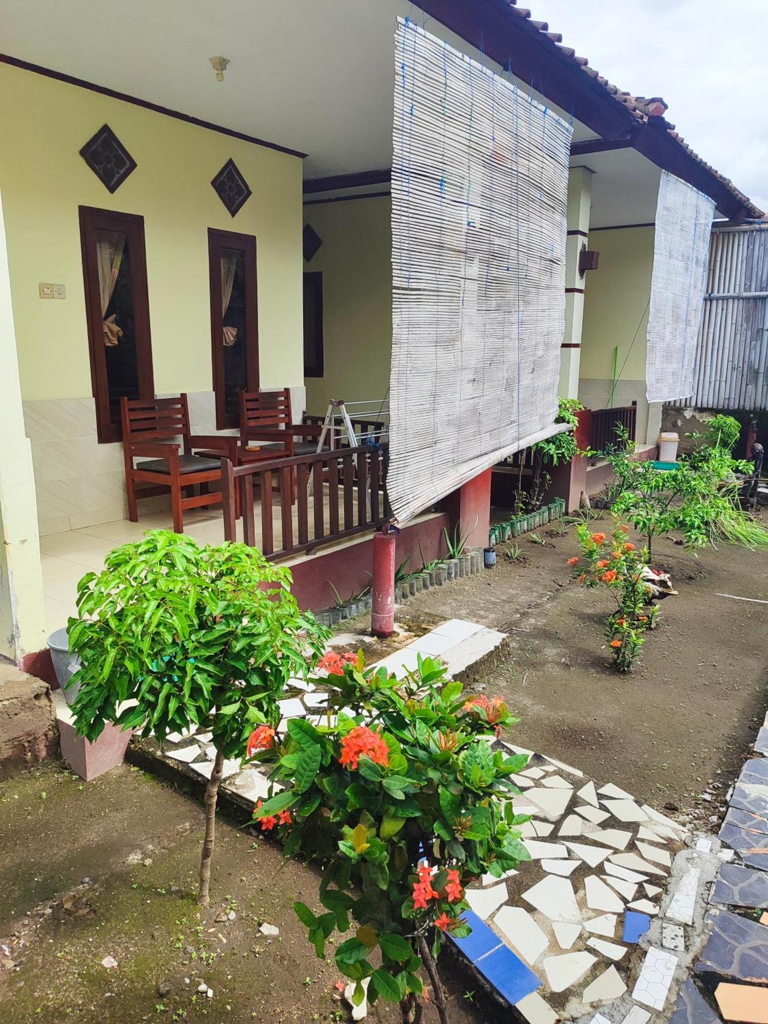 Family Bungalow ギリ島 エクステリア 写真